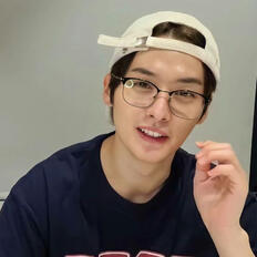 Lee Know SKZ